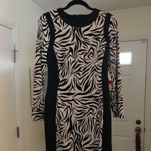 New York & Co. Knee length dress